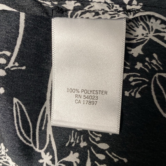 Banana Republic blouse 3/4 sleeves size S - Picture 7 of 8